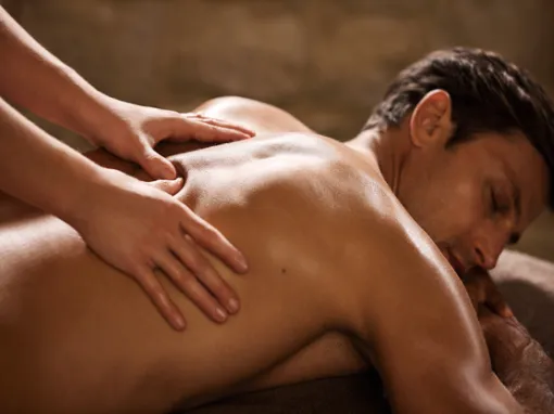 massage gommage corps homme