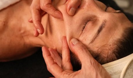 Massage japonais Kobido pour femmes et hommes à Lyon